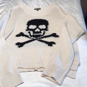Hot Topic sweater
